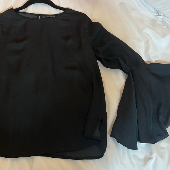 Blk satin blouse w huge bell sleeves, simple but dressy. So cute under a jacket - Picture 2 of 5